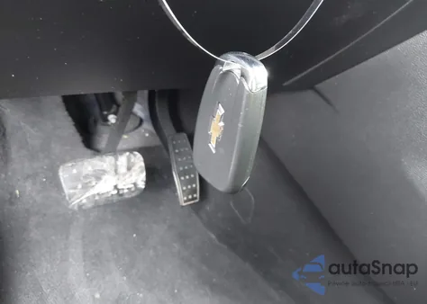 2019 Chevrolet Traverse Ls z USA, uszkodzony, nr VIN 1GNERFKW3KJ301706